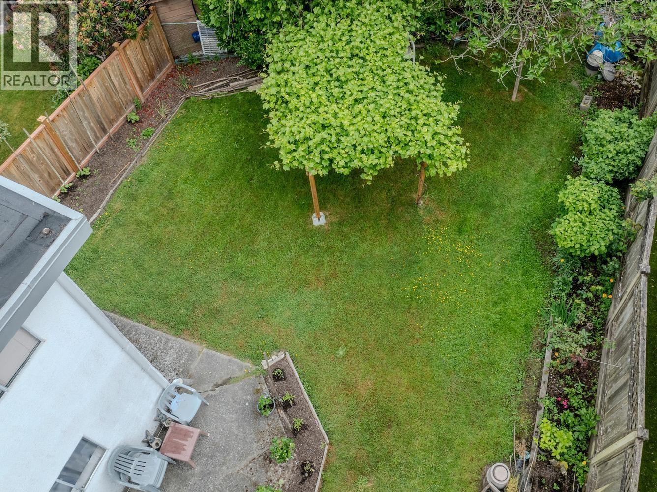 8520 Rosedene Court, Richmond, British Columbia V7A 2P9 - Photo 6 - R3123442
