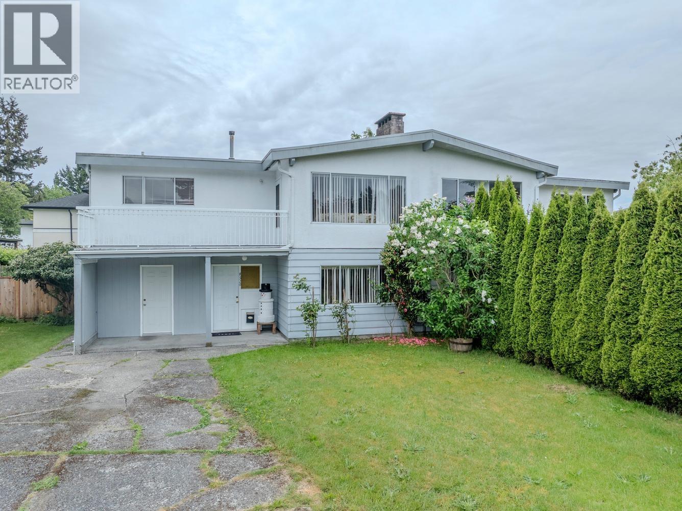 8520 Rosedene Court, Richmond, British Columbia V7A 2P9 - Photo 4 - R3123442