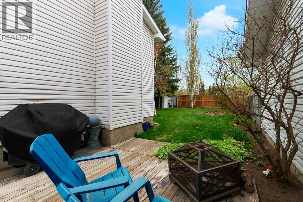 52 Strathclair Rise SW, Calgary, Alberta  T3H 1G4 - Photo 24 - A2311545