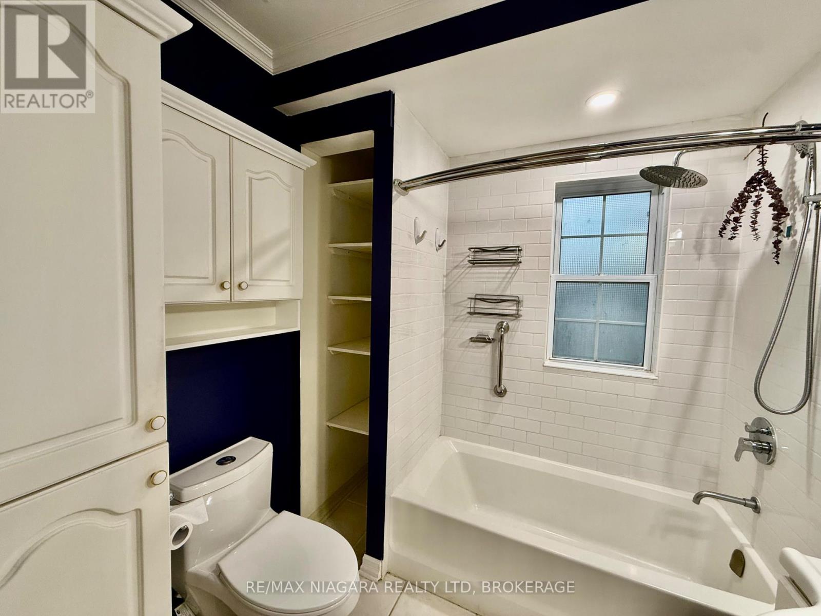 Main - 39 Maplewood Drive, St. Catharines, Ontario  L2M 3P1 - Photo 13 - X13105530