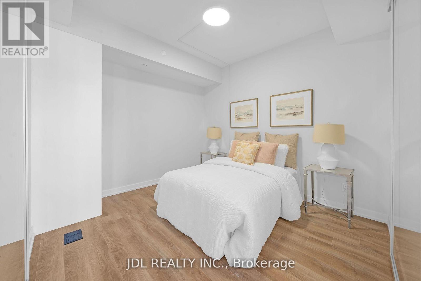 2619 - 20 Edward Street, Toronto, Ontario  M5G 0C5 - Photo 15 - C13138862
