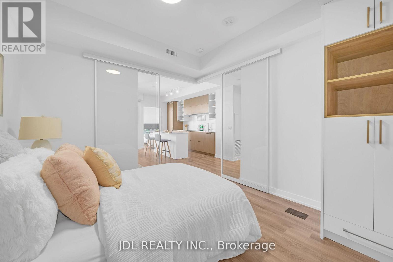 2619 - 20 Edward Street, Toronto, Ontario  M5G 0C5 - Photo 16 - C13138862