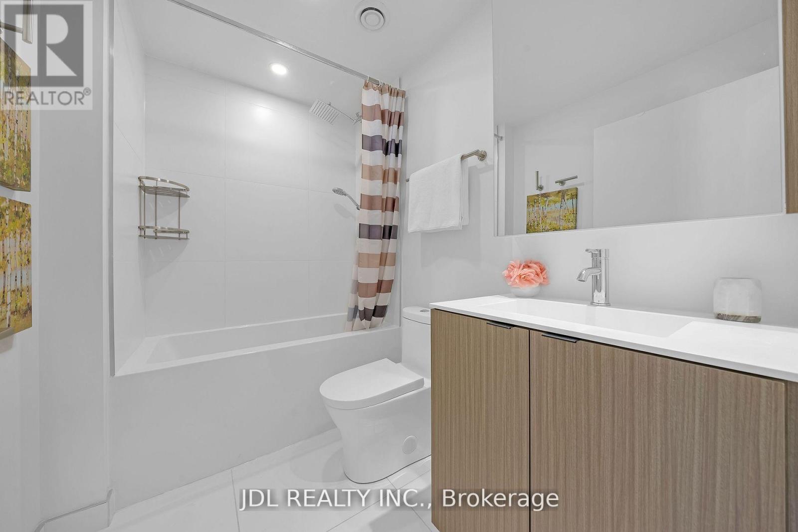 2619 - 20 Edward Street, Toronto, Ontario  M5G 0C5 - Photo 18 - C13138862