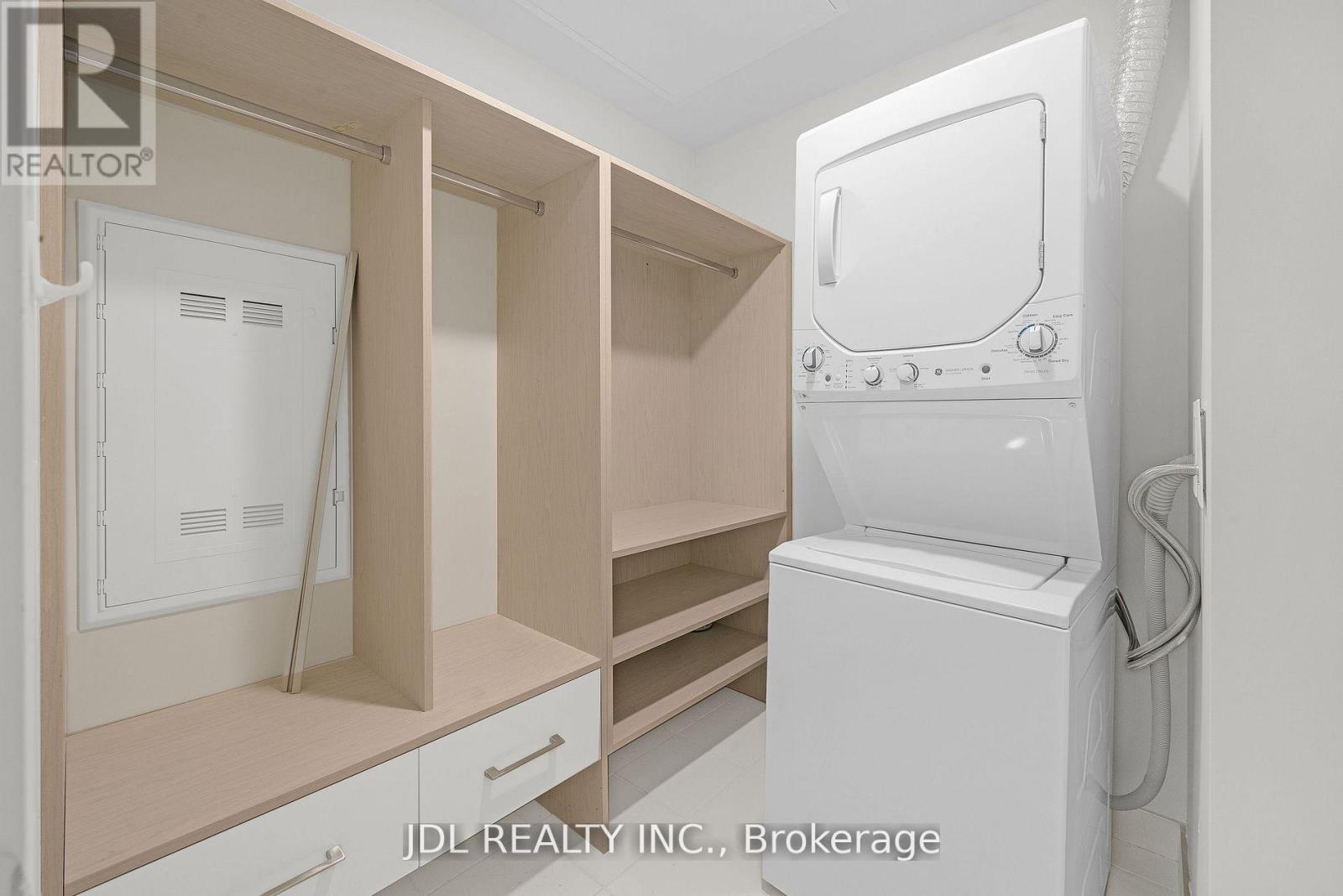 2619 - 20 Edward Street, Toronto, Ontario  M5G 0C5 - Photo 19 - C13138862