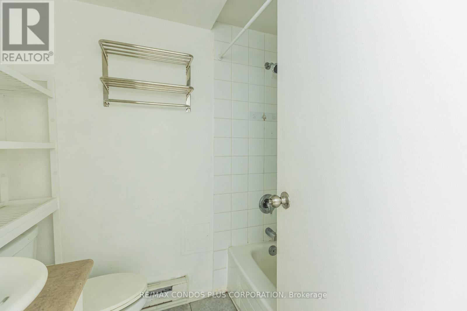 103 - 225 Gladstone Avenue, Toronto, Ontario  M6J 3L5 - Photo 21 - C13138884