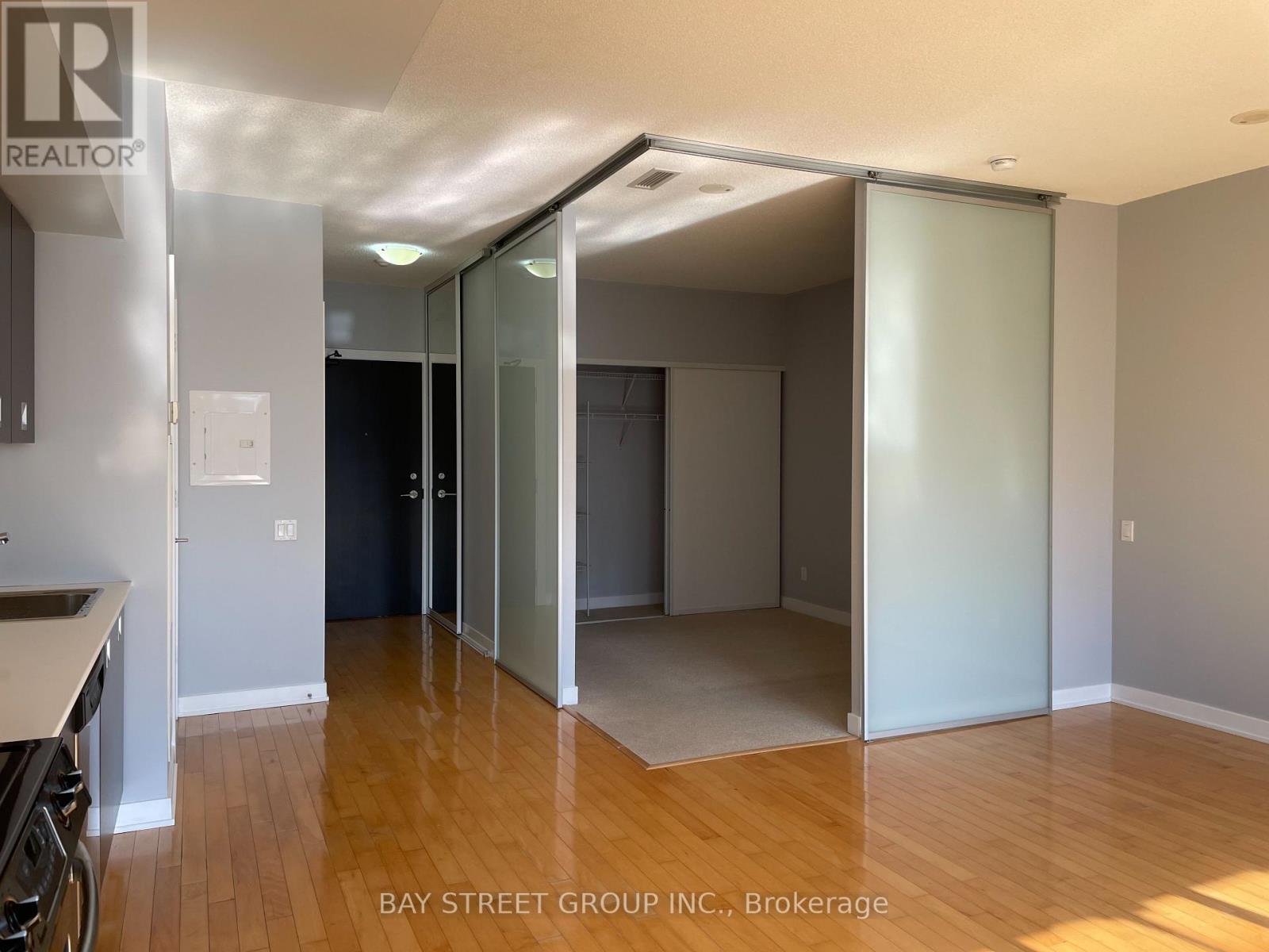 907 - 33 Charles Street E, Toronto, Ontario  M4Y 1R9 - Photo 9 - C13138890