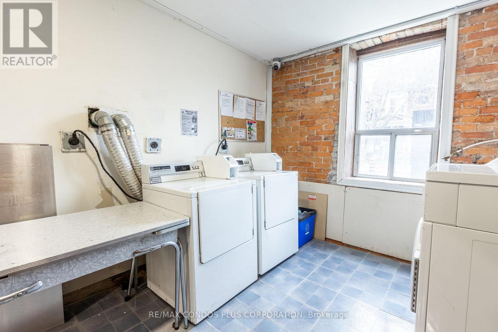 204 - 225 Gladstone Avenue, Toronto, Ontario M6J 3L5 - Photo 6 - C13138904