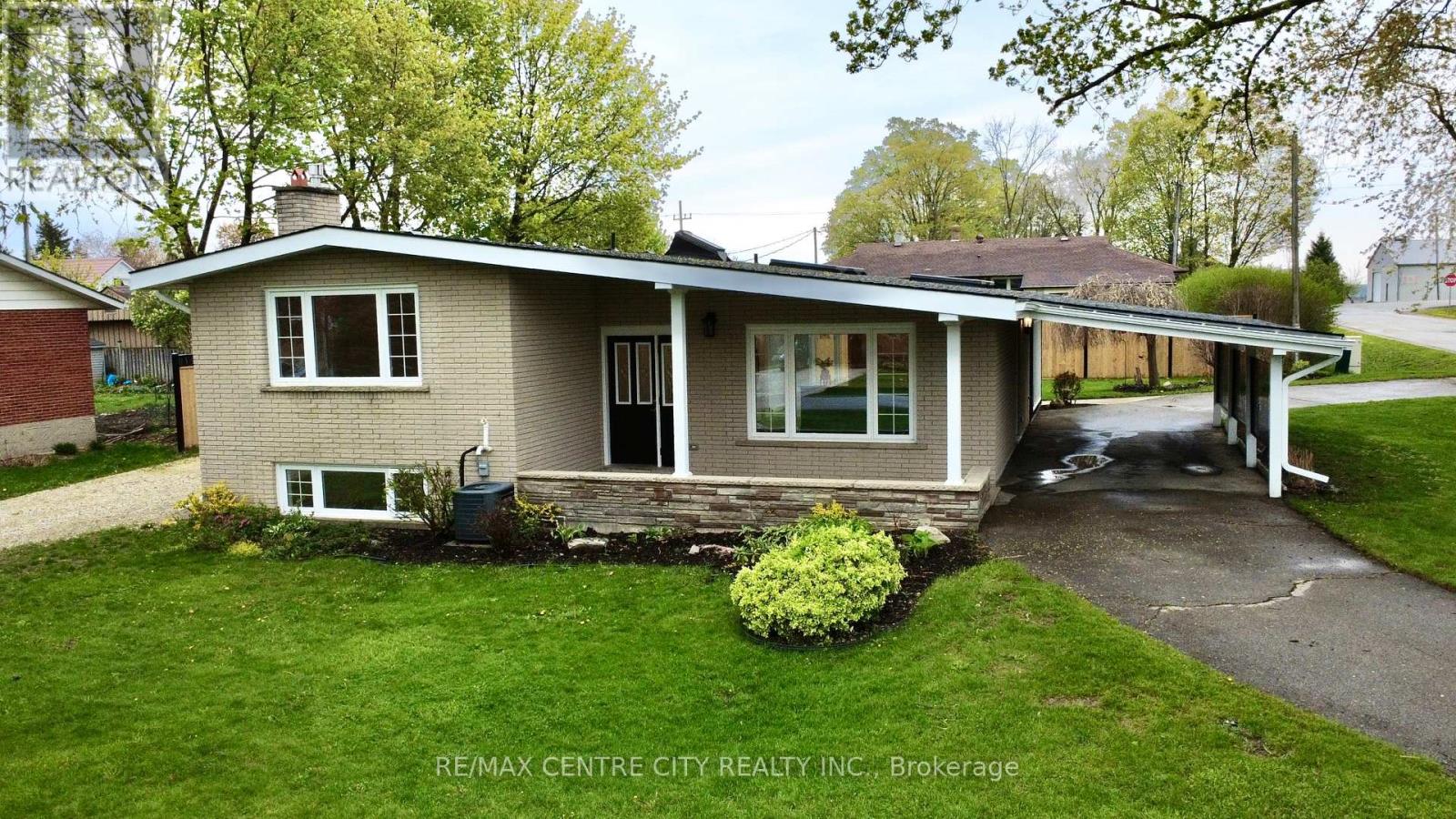 2193 Miller Avenue, Perth East, Ontario  N0B 2P0 - Photo 49 - X12886946