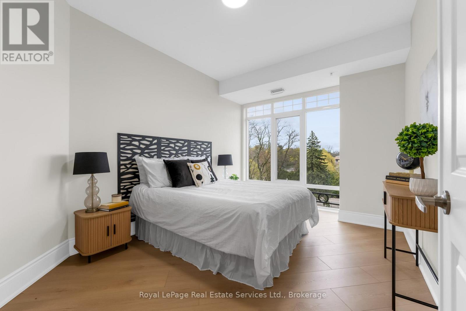 407 - 205 Lakeshore Road W, Oakville, Ontario  L6K 0H8 - Photo 12 - W13134802