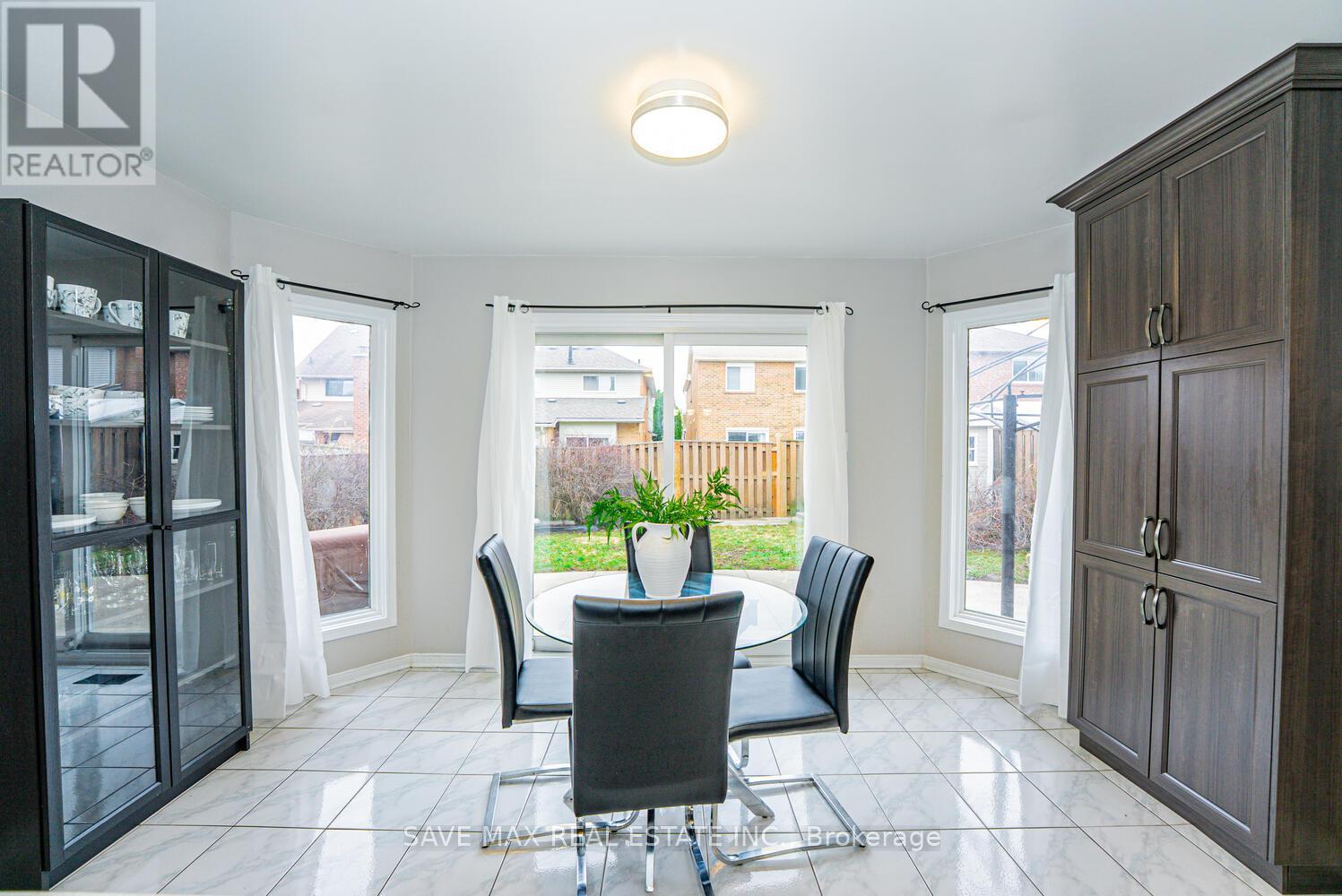 30 Adirondack Crescent, Brampton, Ontario  L6R 1E5 - Photo 19 - W13138882