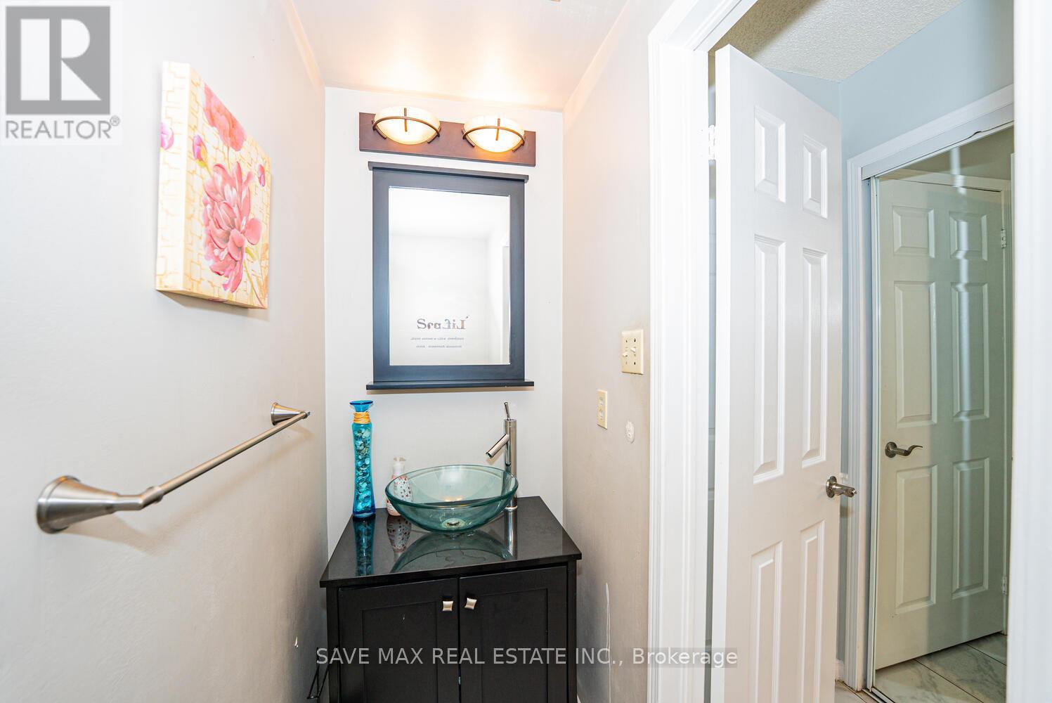 30 Adirondack Crescent, Brampton, Ontario  L6R 1E5 - Photo 20 - W13138882