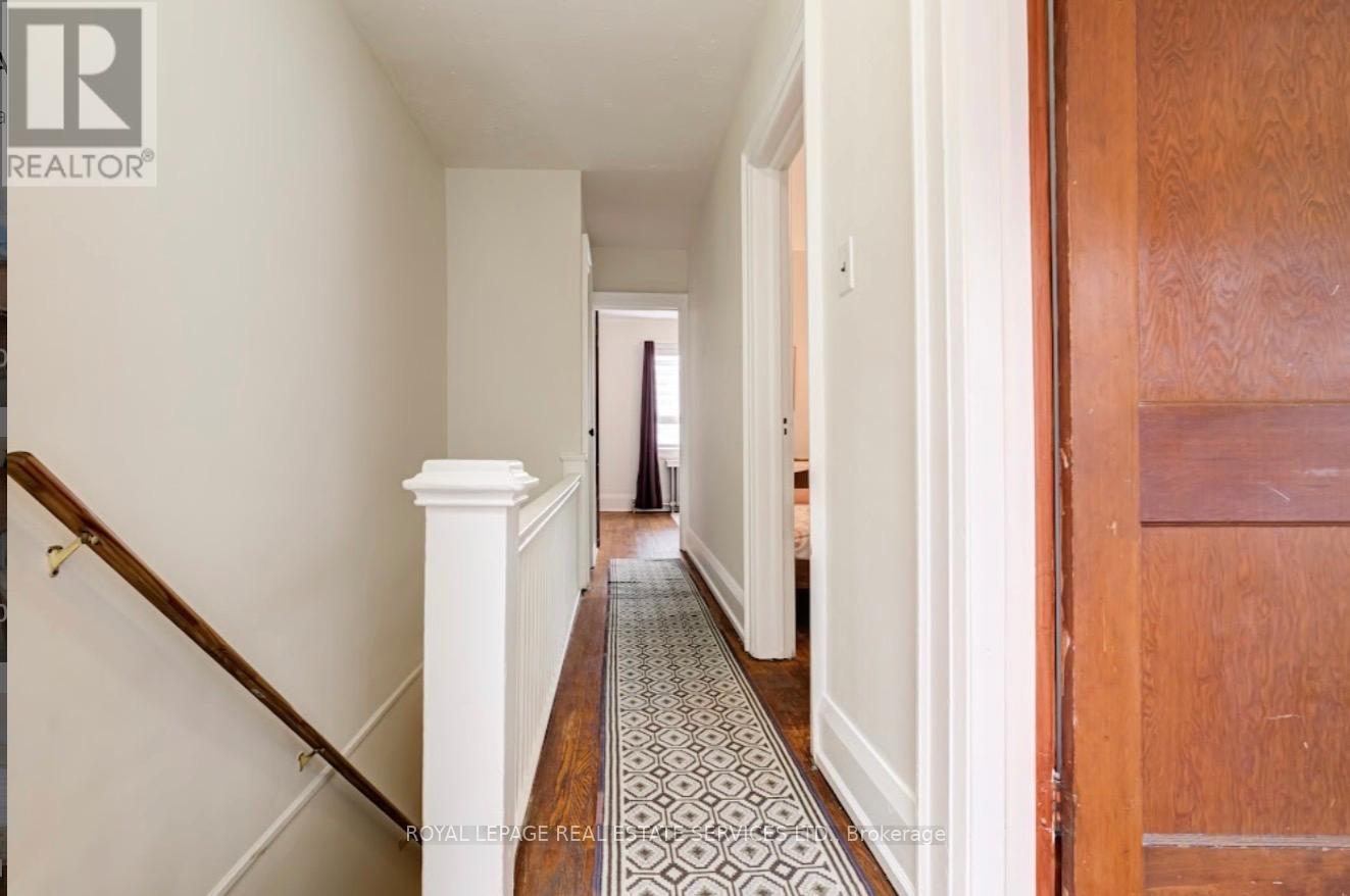 21 Hatherley Road, Toronto, Ontario  M6E 1V8 - Photo 15 - W13138888