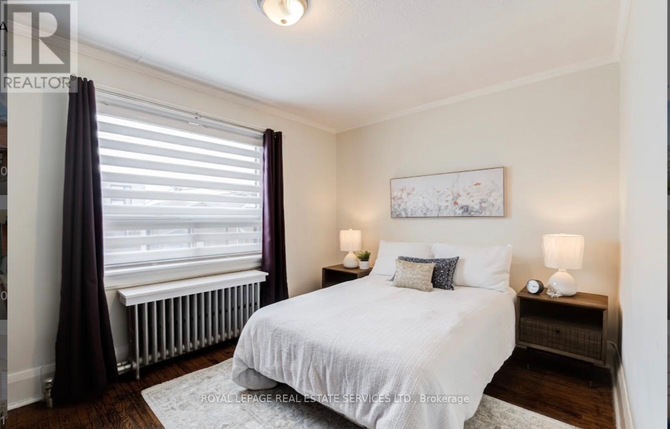 21 Hatherley Road, Toronto, Ontario  M6E 1V8 - Photo 17 - W13138888