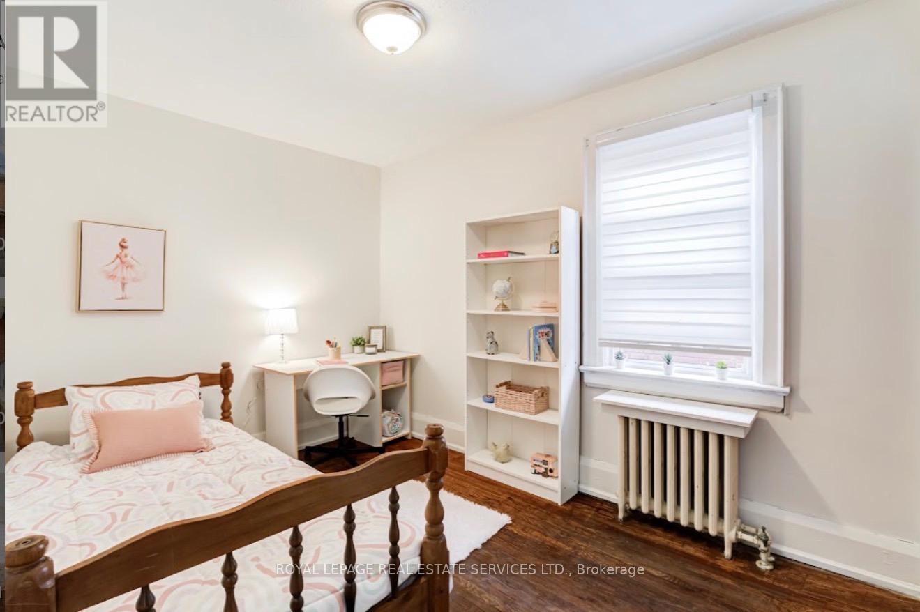 21 Hatherley Road, Toronto, Ontario  M6E 1V8 - Photo 19 - W13138888