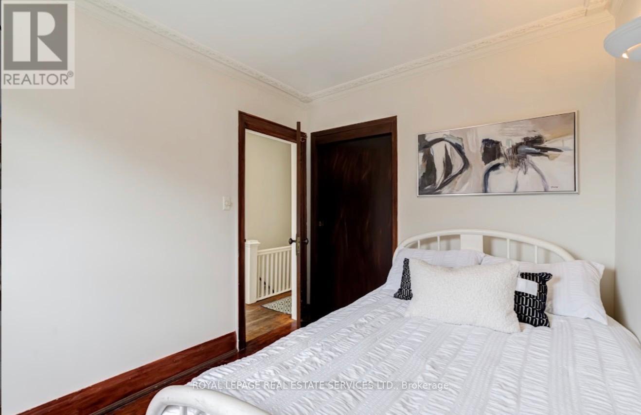 21 Hatherley Road, Toronto, Ontario  M6E 1V8 - Photo 21 - W13138888