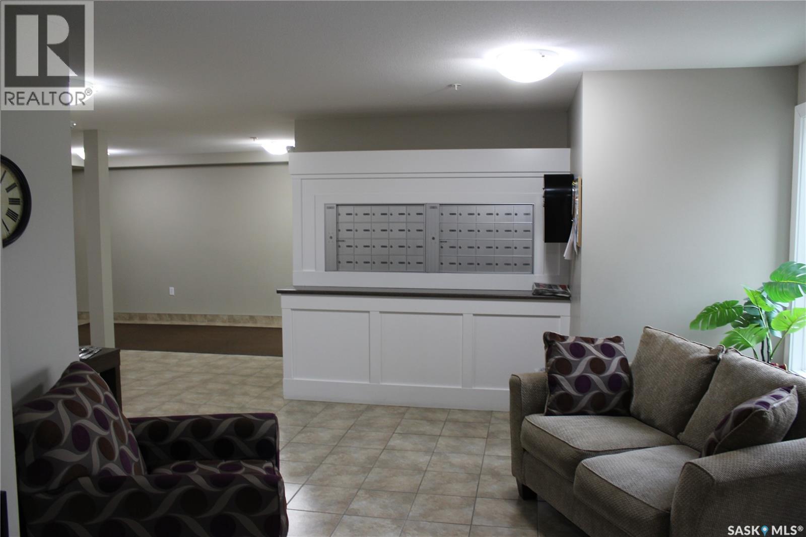 404 820 5th Street Ne, Weyburn, Saskatchewan  S4H 2V2 - Photo 21 - SK036183