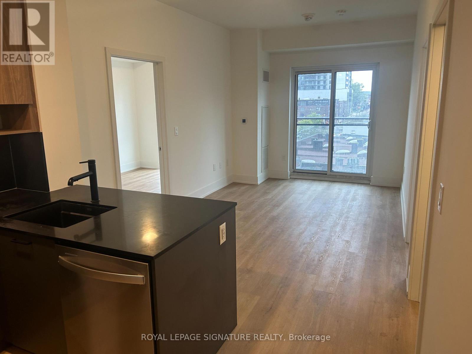 501 - 206 King Street W, Hamilton, Ontario  L8P 1A5 - Photo 4 - X13138902