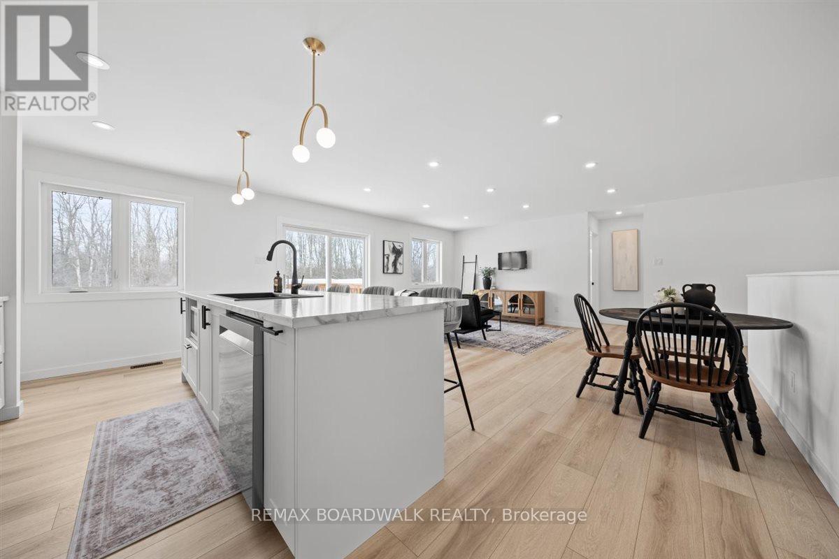 1146 Rideau River Road, Montague, Ontario  K0G 1N0 - Photo 15 - X12783324