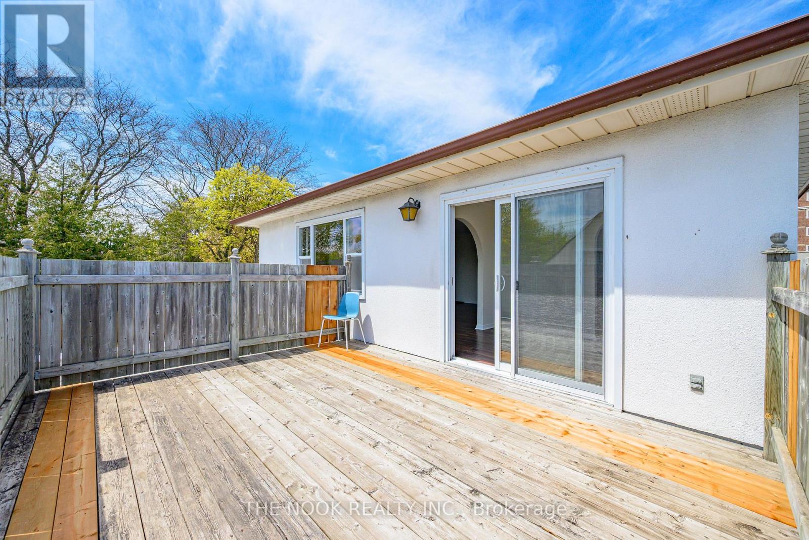 A - 948 Simcoe Street N, Oshawa, Ontario  L1G 4W2 - Photo 31 - E13050194