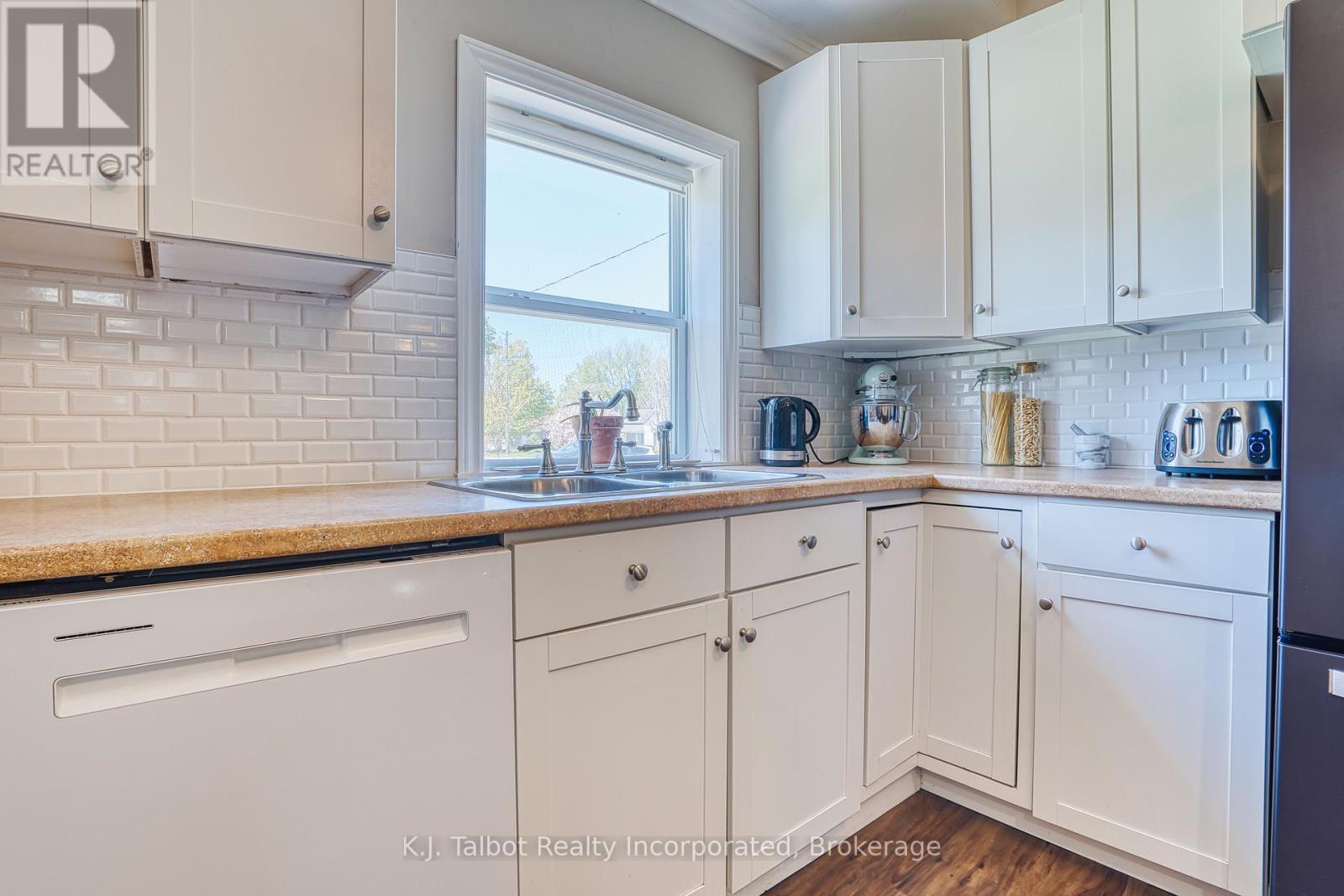 112 Anglesea Street, Goderich, Ontario  N7A 1V3 - Photo 11 - X13138920