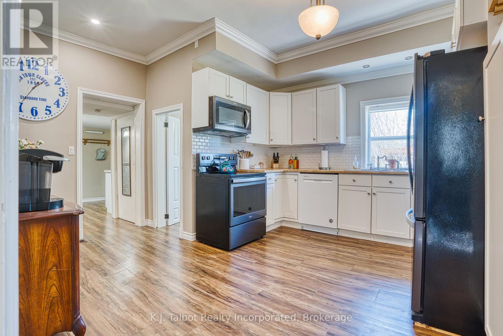 112 Anglesea Street, Goderich, Ontario  N7A 1V3 - Photo 8 - X13138920