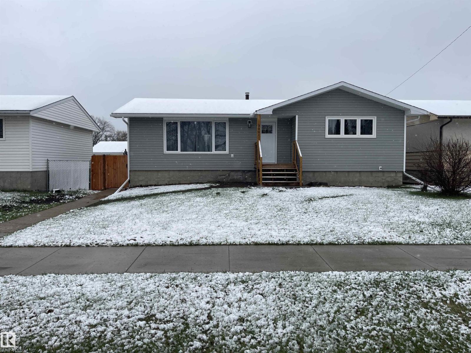 5221 53 AV, st. paul town, Alberta