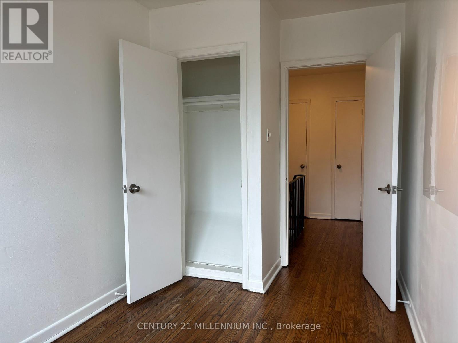 1 - 928 Pape Avenue, Toronto, Ontario  M4K 3V2 - Photo 12 - E13138926