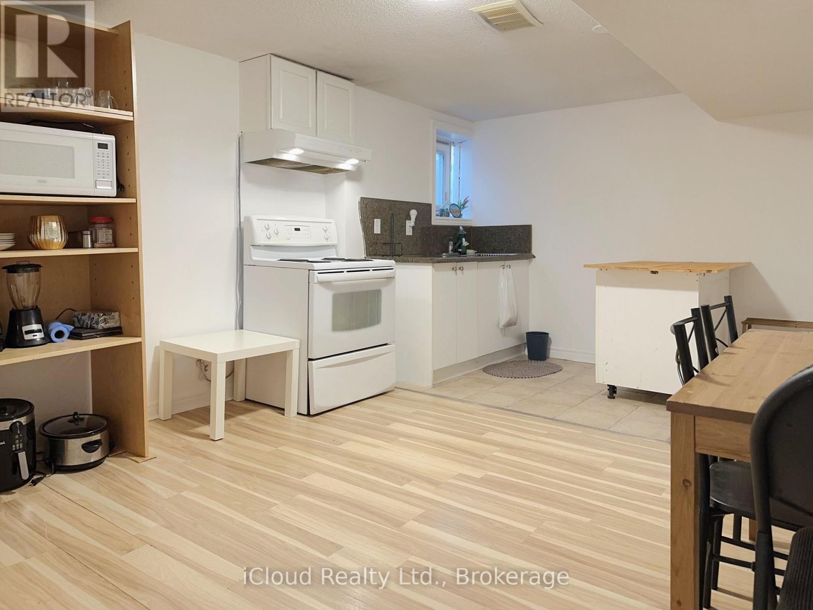4 Longbridge Road, Vaughan, Ontario  L4J 1L5 - Photo 11 - N13138906