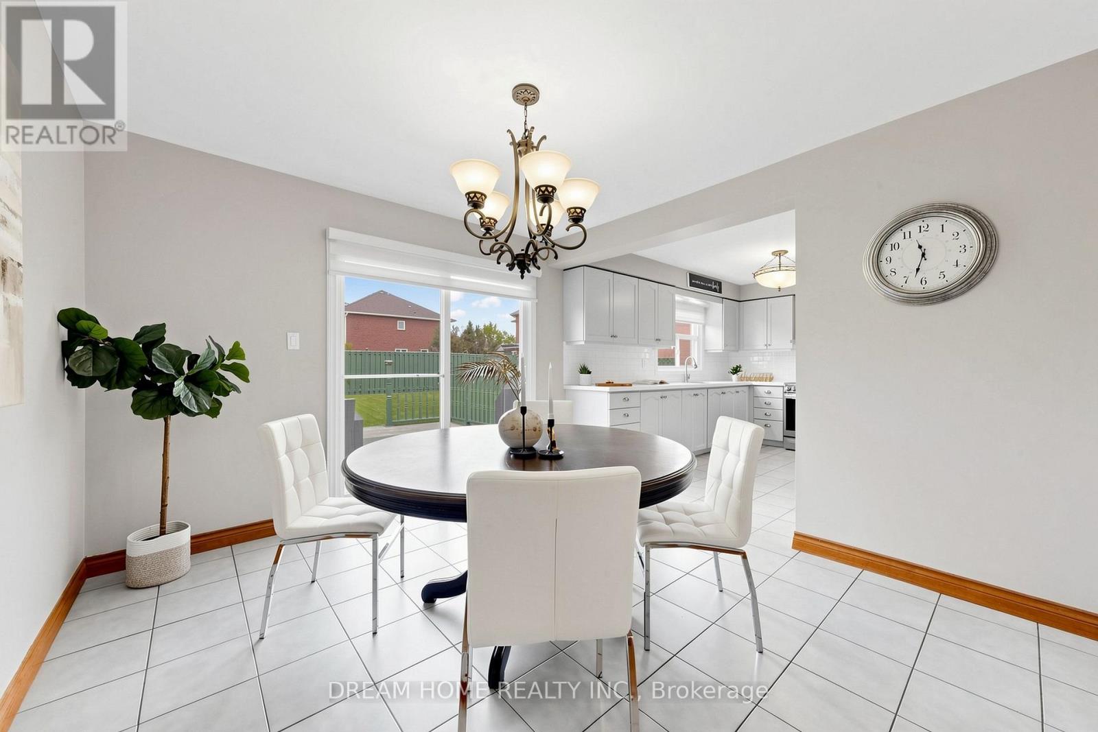 312 Valeria Boulevard, Vaughan, Ontario  L4L 6V7 - Photo 13 - N13138968