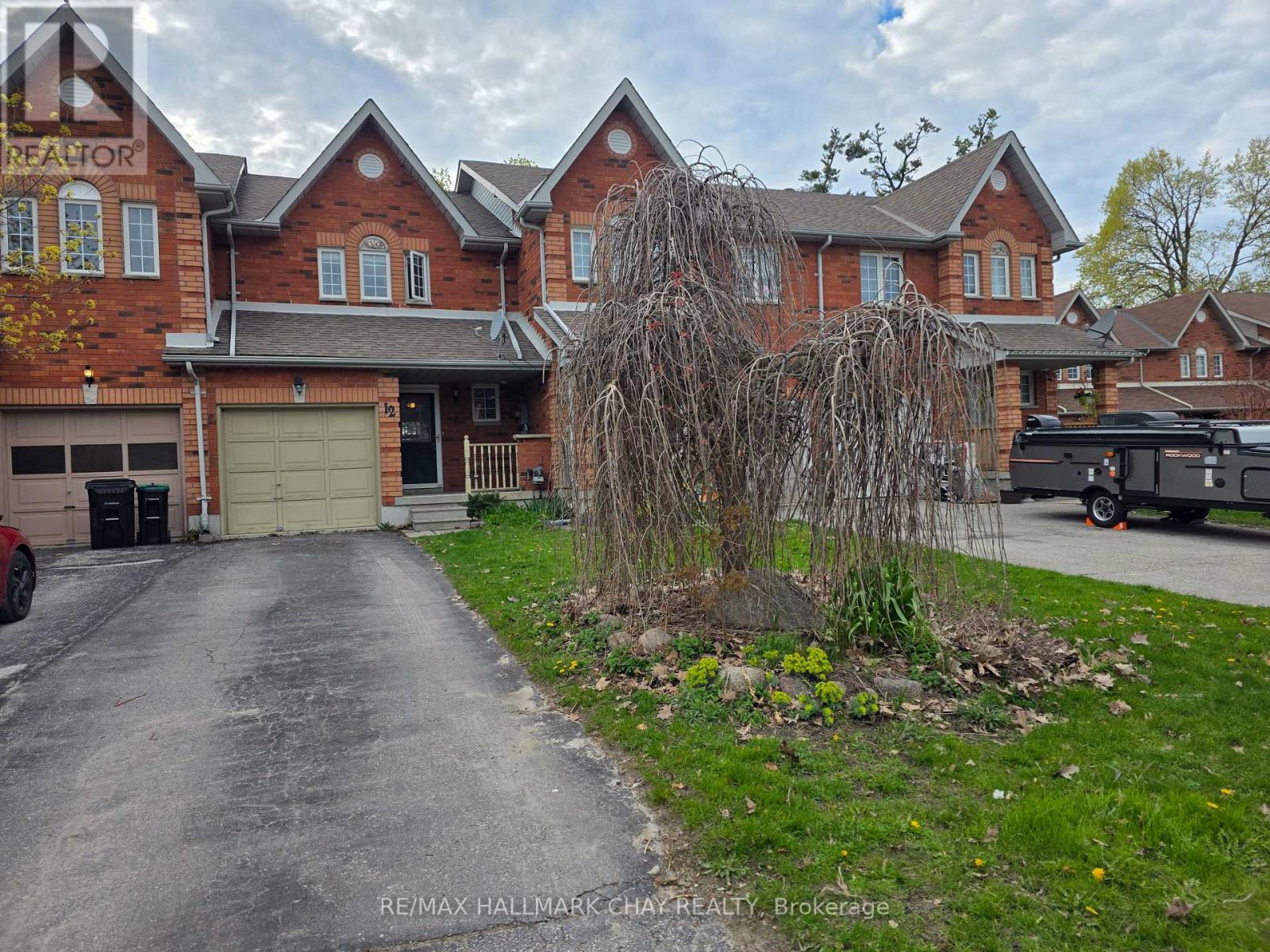 12 HUITEMA COURT, Barrie, Ontario