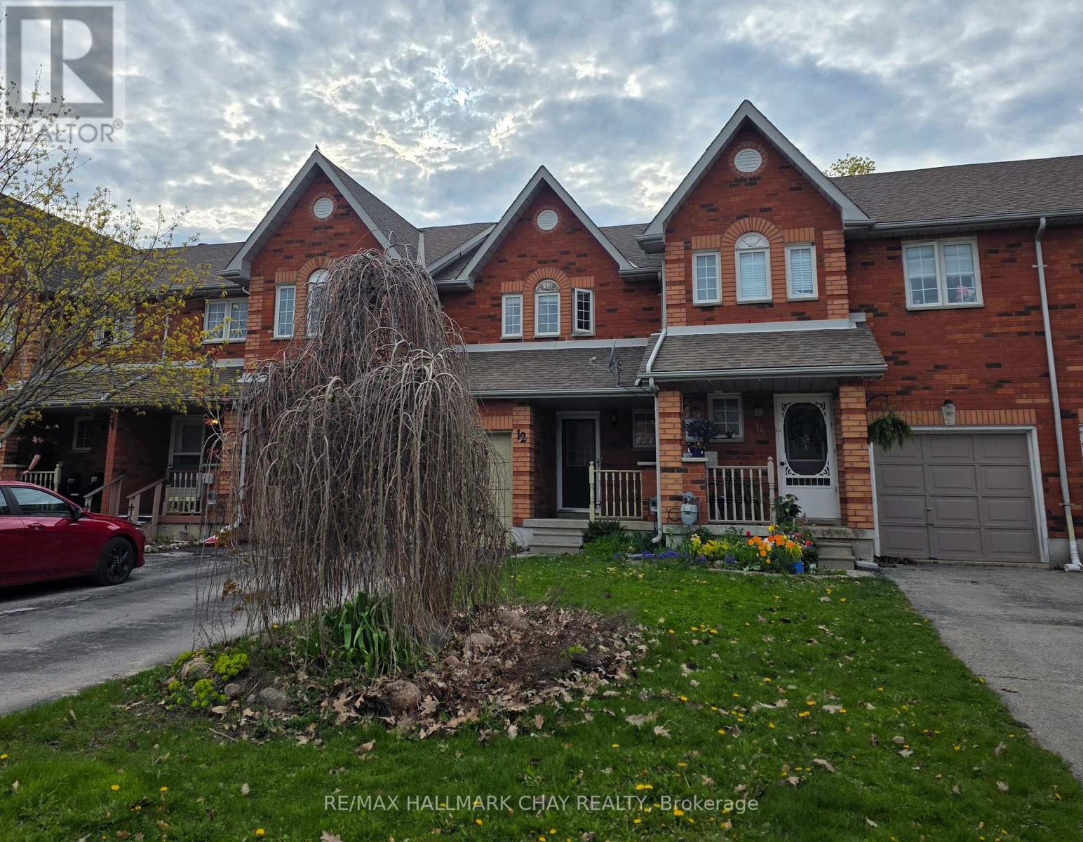 12 Huitema Court, Barrie, Ontario  L4N 9P9 - Photo 2 - S13138924