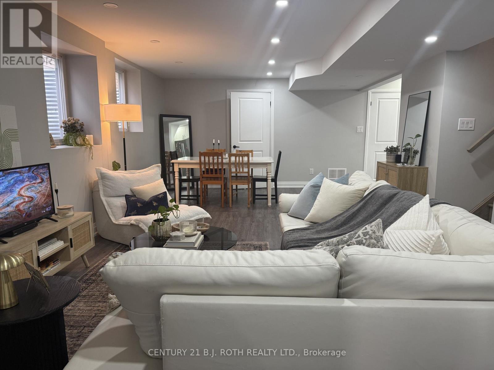 Upper Unit - 56 Hickling Trail, Barrie (Grove East), Ontario  L4M 5S7 - Photo 11 - S13138962