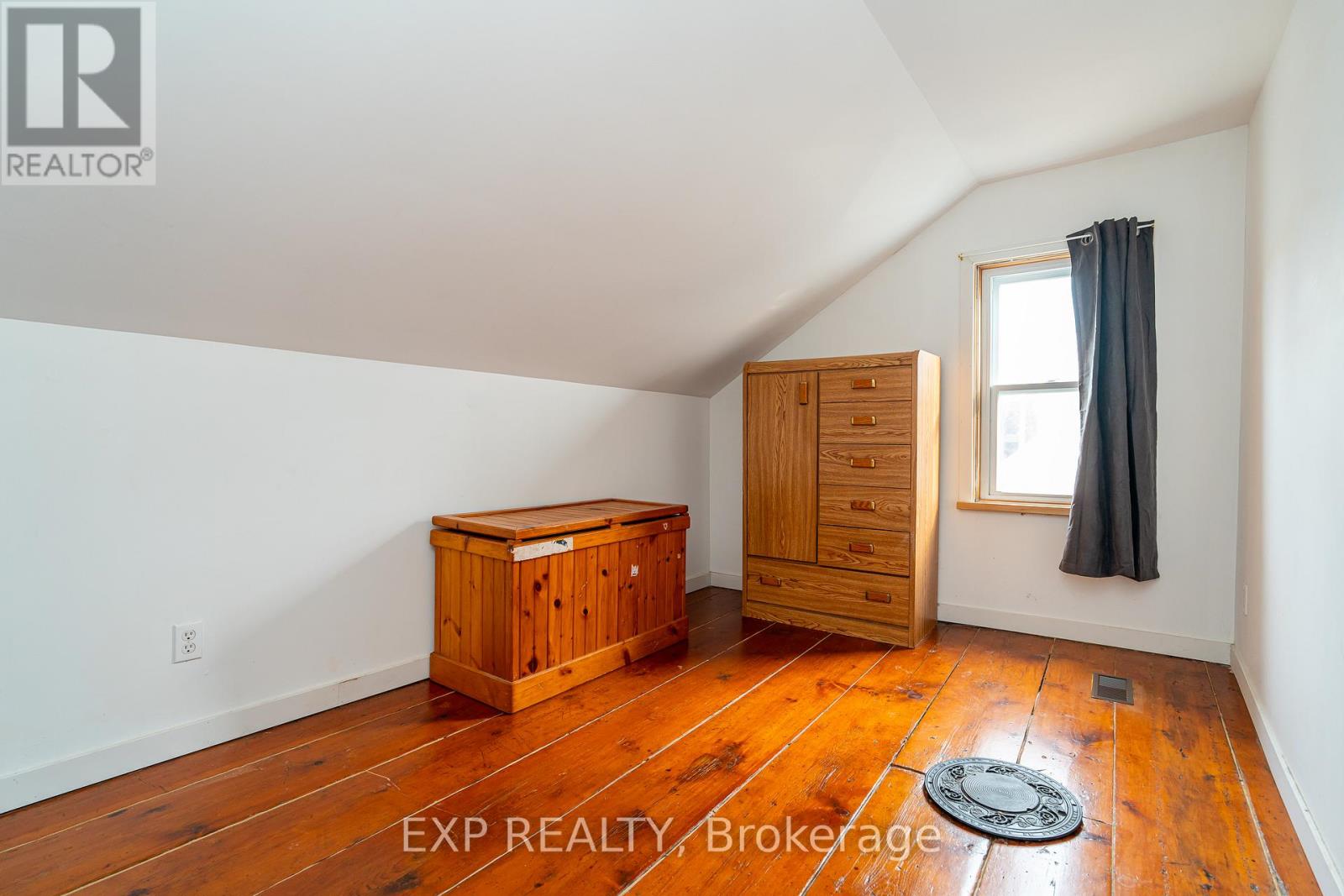 105 Rideau Street, Merrickville-Wolford, Ontario  K0G 1N0 - Photo 19 - X12889568