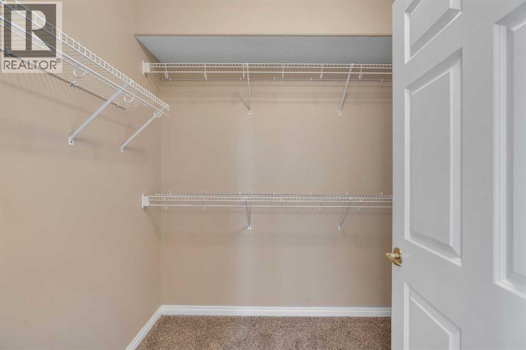 56 Royal Abbey Rise NW, Calgary, Alberta  T3G 4Y5 - Photo 29 - A2305112