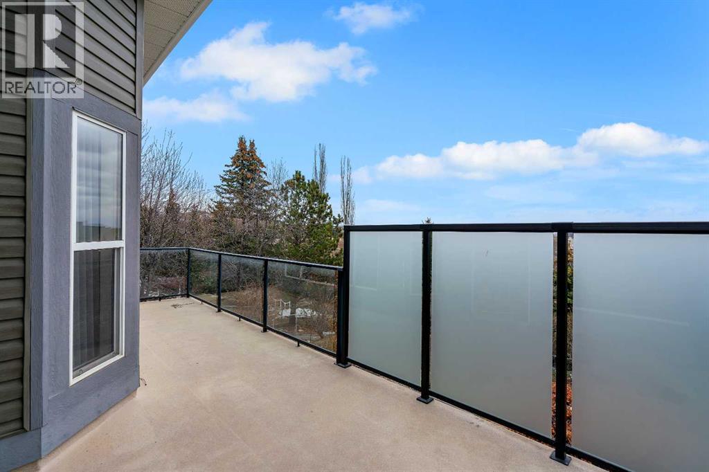 56 Royal Abbey Rise NW, Calgary, Alberta  T3G 4Y5 - Photo 22 - A2305112