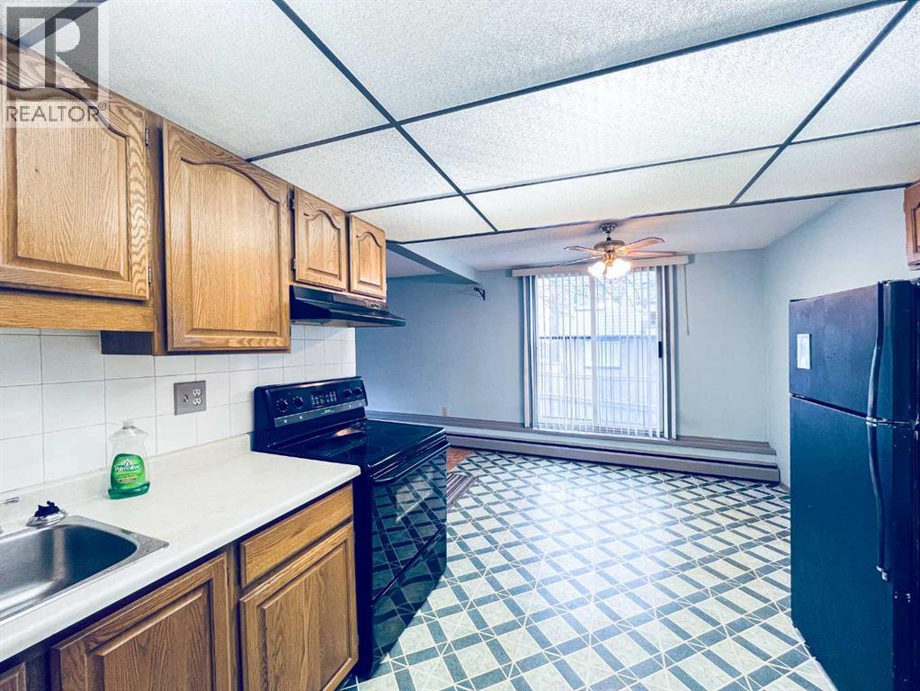 148, 3809 45 Street SW, Calgary, Alberta  T3E 3H4 - Photo 16 - A2310008
