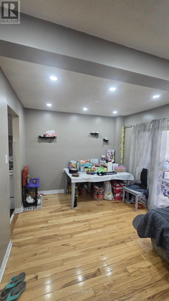 4136 Clevedon Drive, Mississauga, Ontario  L4Z 1J5 - Photo 11 - W13138914