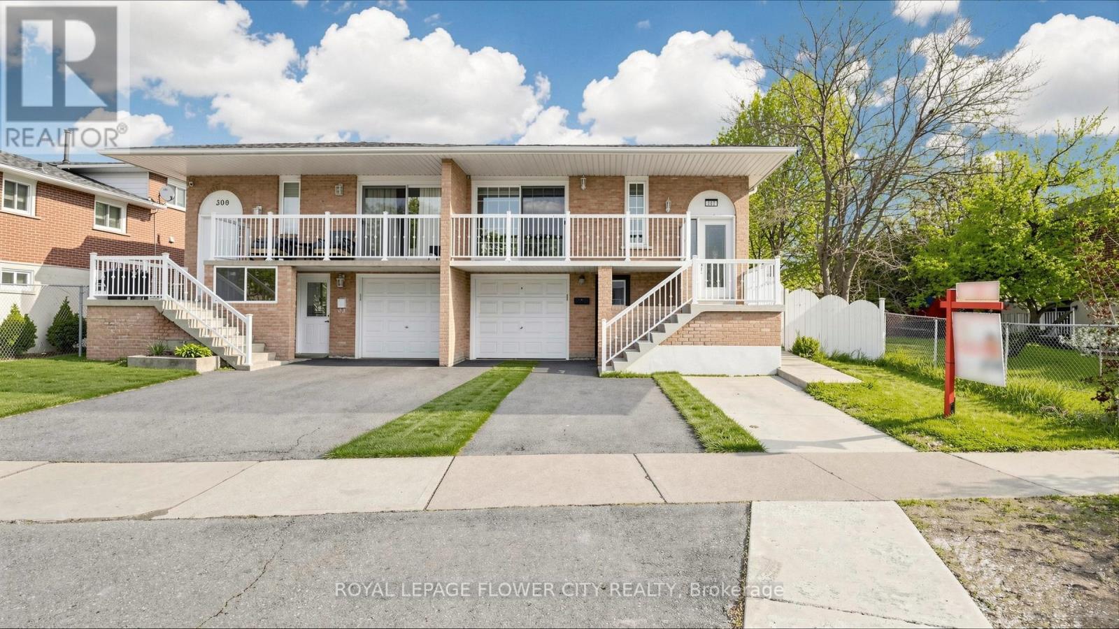 307 Royal Salisbury Way, Brampton, Ontario  L6V 3G4 - Photo 2 - W13138932