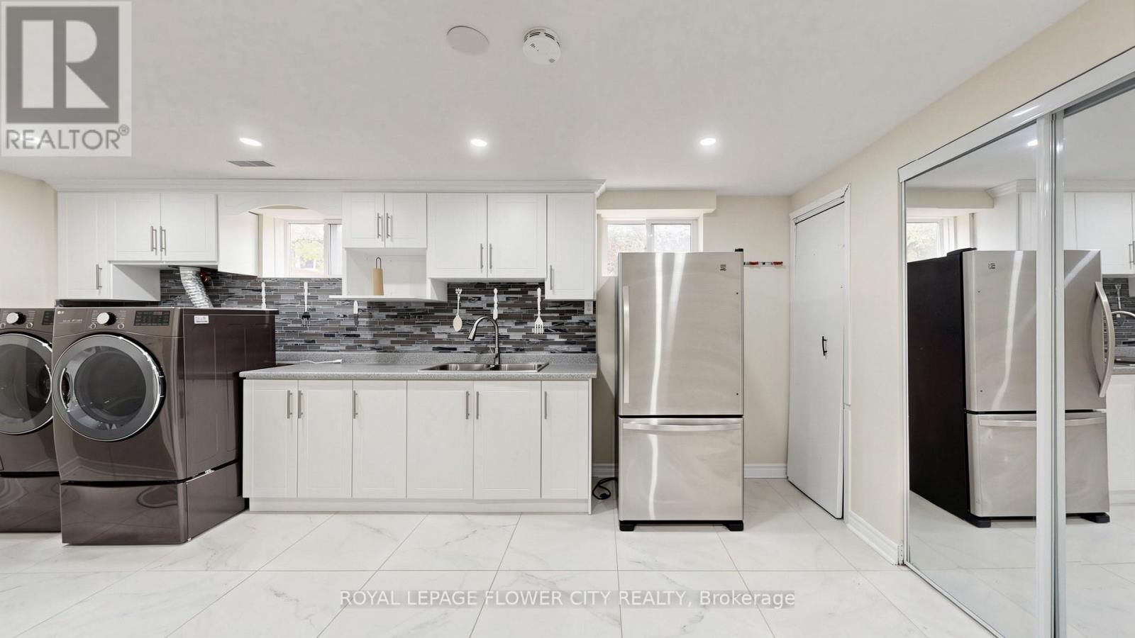 307 Royal Salisbury Way, Brampton, Ontario  L6V 3G4 - Photo 26 - W13138932