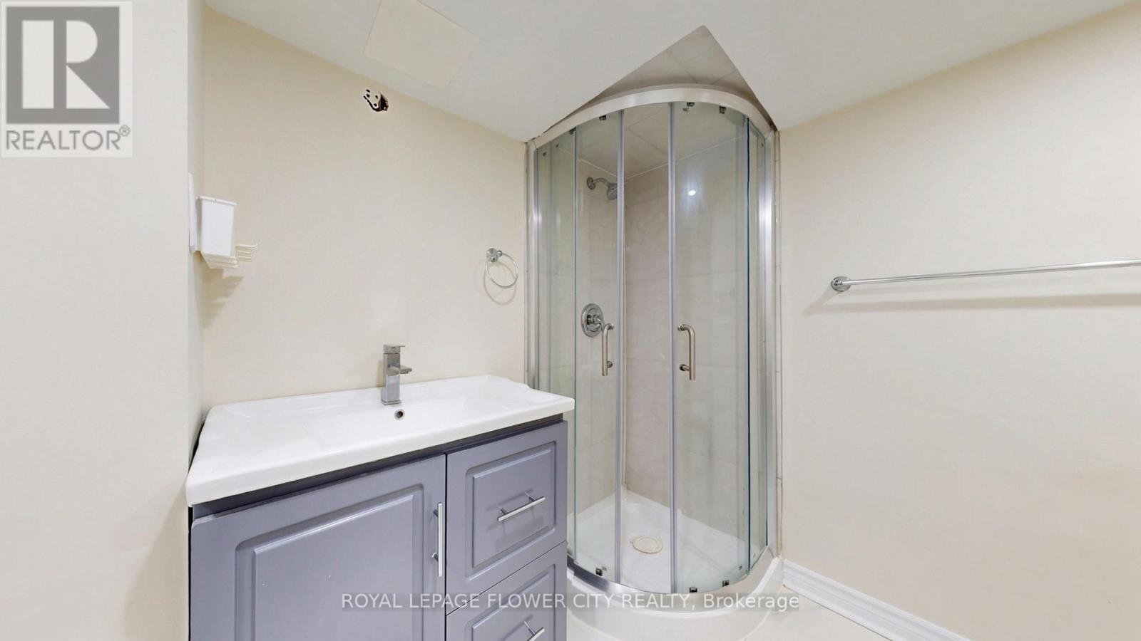 307 Royal Salisbury Way, Brampton, Ontario  L6V 3G4 - Photo 40 - W13138932
