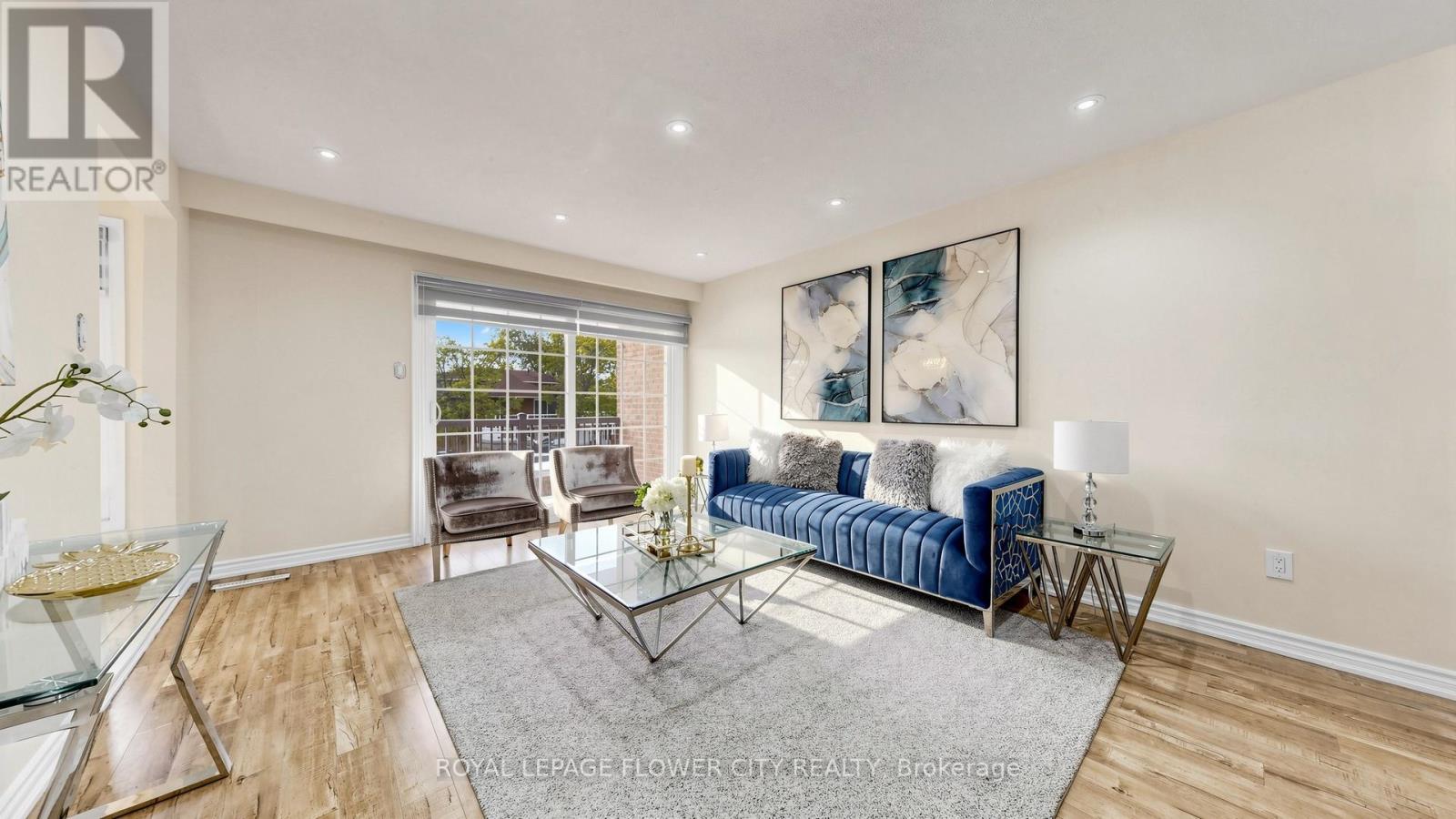 307 Royal Salisbury Way, Brampton, Ontario  L6V 3G4 - Photo 5 - W13138932