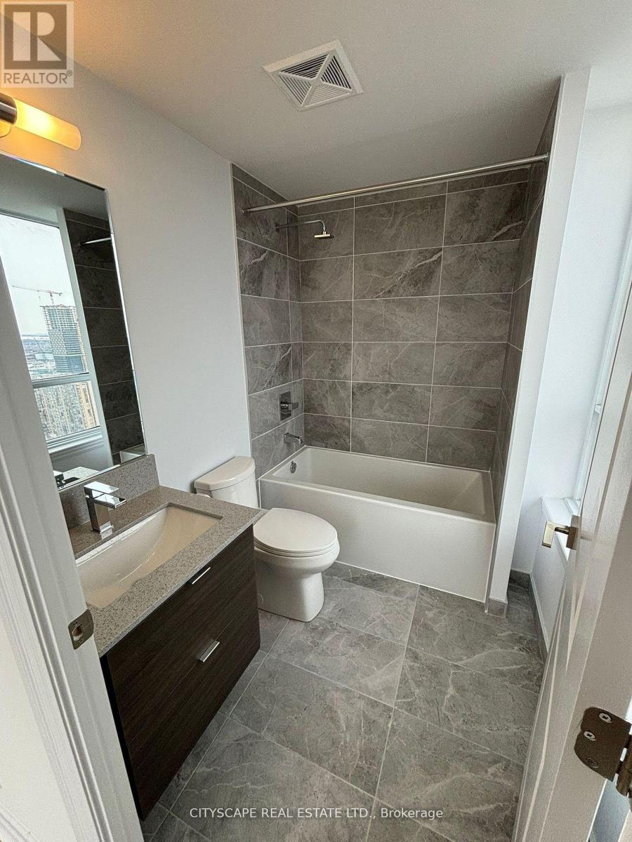 3302 - 30 Elm Drive, Mississauga, Ontario  L5B 0N6 - Photo 4 - W13138946