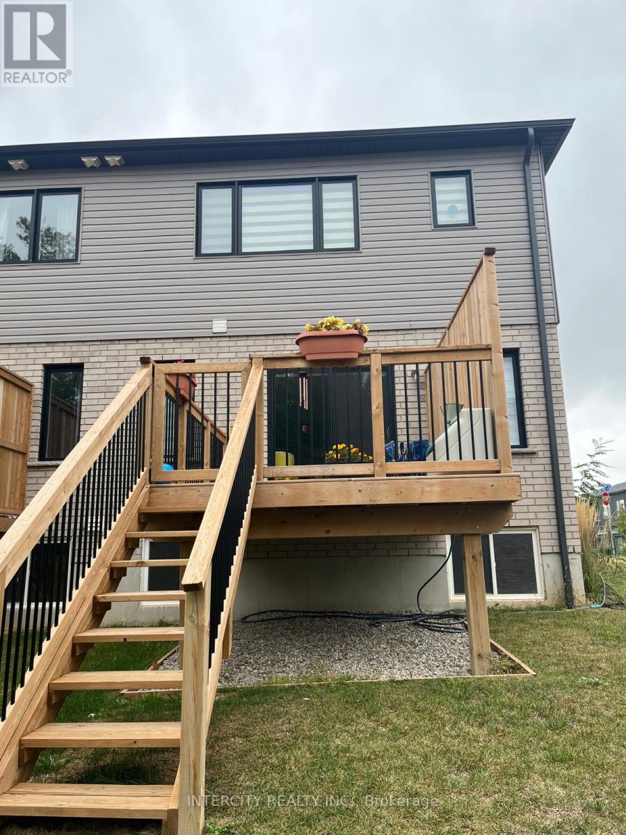 3 Roper Place, Kitchener, Ontario  N2R 1R2 - Photo 18 - X13138950