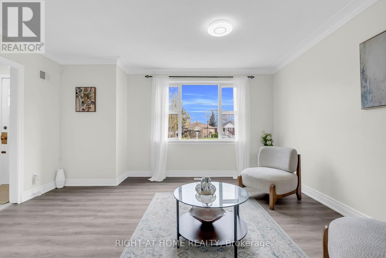 6 Vanbrugh Avenue, Toronto, Ontario M1N 3S7 - Photo 6 - E13109706