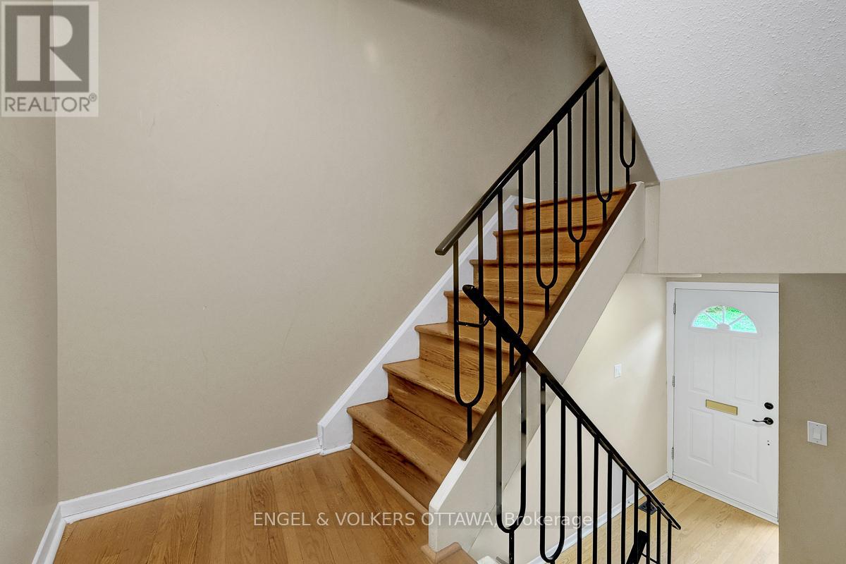 B - 765 Springland Drive, Ottawa, Ontario  K1V 6L9 - Photo 23 - X13136676