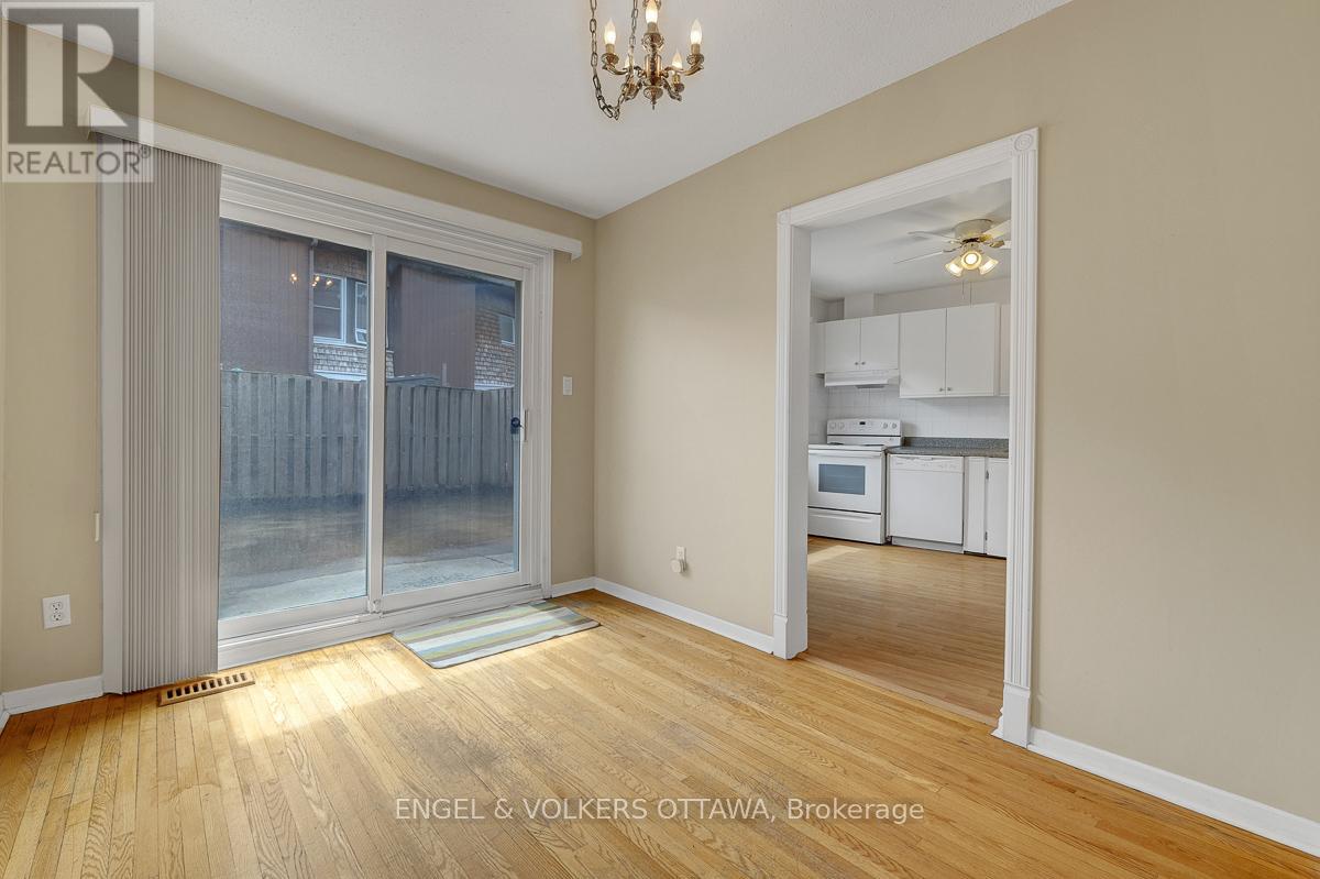 B - 765 Springland Drive, Ottawa, Ontario  K1V 6L9 - Photo 11 - X13136676
