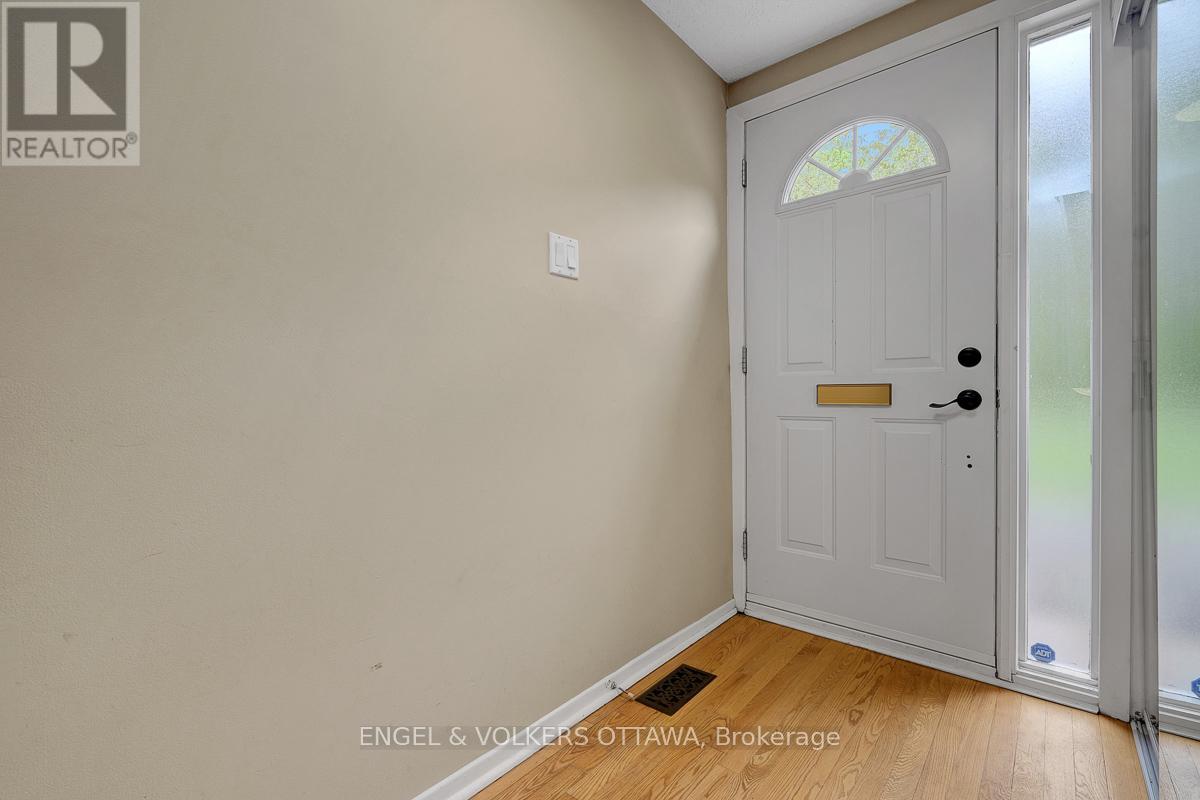 B - 765 Springland Drive, Ottawa, Ontario  K1V 6L9 - Photo 27 - X13136676
