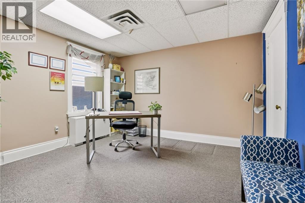 826 Main Street E, Hamilton, Ontario  L8M 1L6 - Photo 24 - 40825754