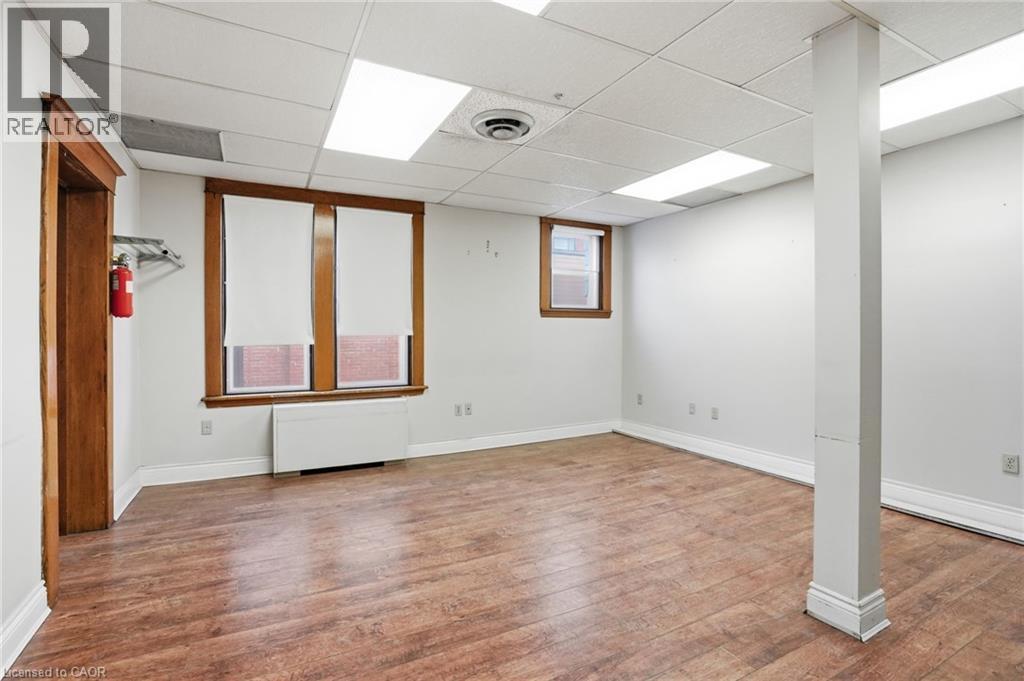 826 Main Street E, Hamilton, Ontario  L8M 1L6 - Photo 5 - 40825754