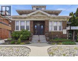 826 MAIN Street E, Hamilton, Ontario